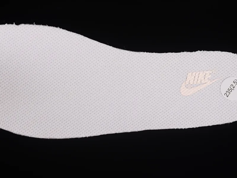 All categories Nk SB Dunk series Nk SB Dunk Low low-top sneakers Nk SB Dunk Low white green SB low-top sports and leisure sneakers FD9911-101
